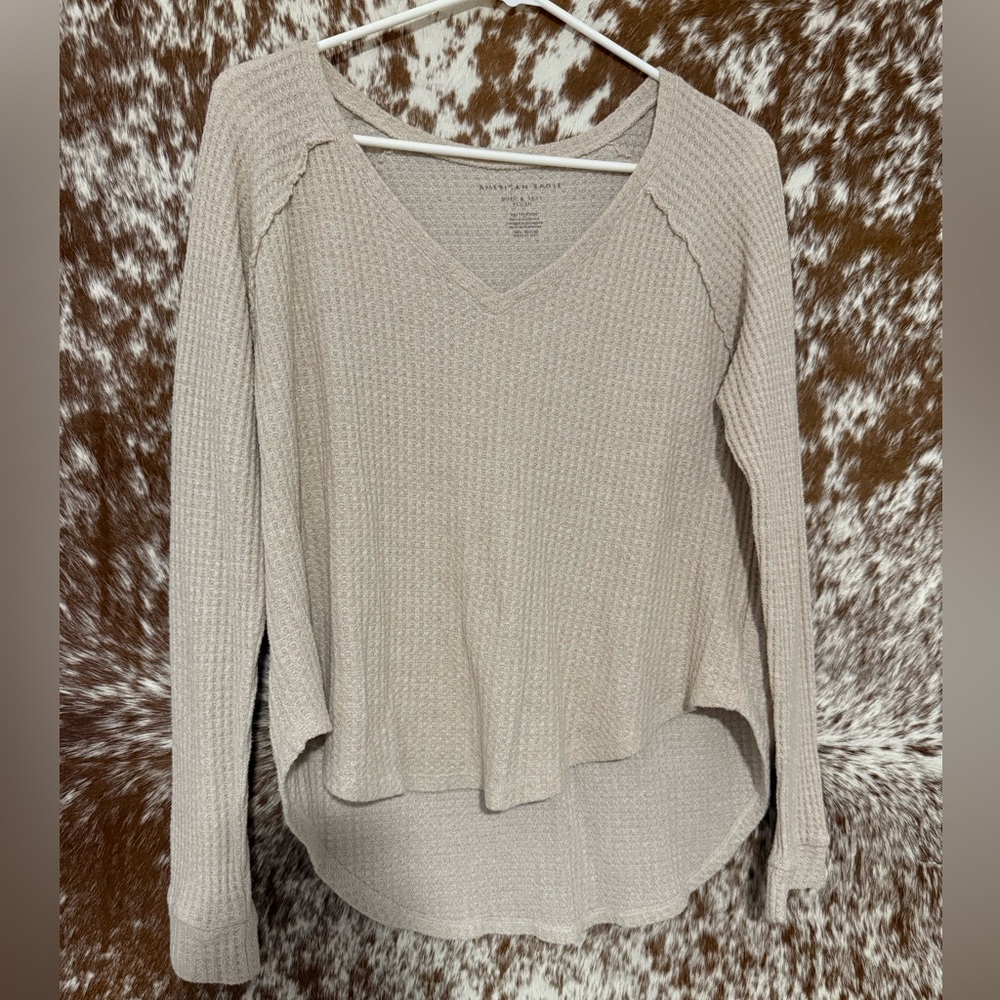 American Eagle Cream Waffle Knit V-Neck Top